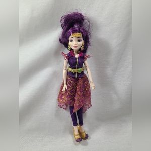 Disney Descendants Villain Genie Chic Mal Doll